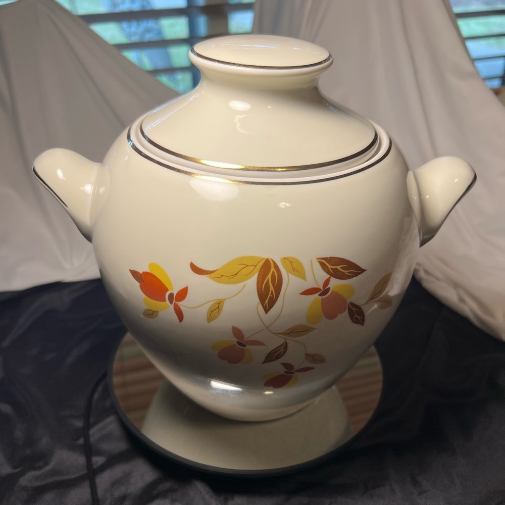 HALL Jewel Tea Autumn Leaf Zeisel Cookie Jar
